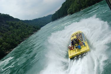 Niagara River Wet Jet boat tour with Canadian Departure